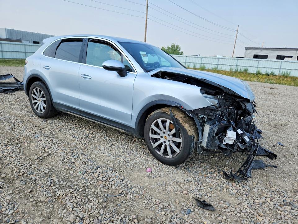 2019 Porsche Cayenne VIN WP1AA2AY1KDA03694 COPART salvage auction — FRONT END, Mn - Cert Of Title-Salvage, sold $7,000 on 2026-08-31 (photo 4)