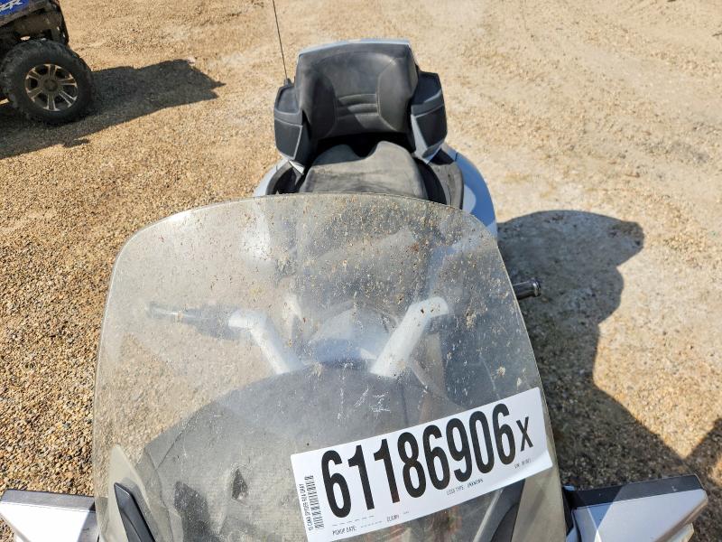 2010 Can-am Spyder roadster VIN 2BXJBWC11AV001081 COPART salvage auction — MECHANICAL, Ab - Oop - Salvage, sold $60 on 2026-07-30 (photo 5)