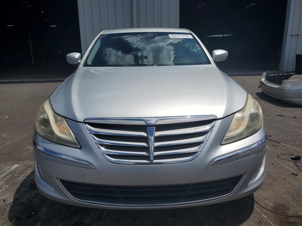 2013 Hyundai Genesis VIN KMHGC4DD8DU248050 COPART salvage auction — REAR END, FL - CERT OF TITLE SLVG REBUILDABLE, sold $60 on 2026-07-29 (photo 5)