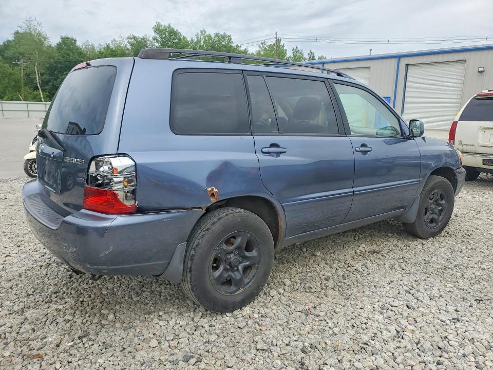 2005 Toyota Highlander VIN JTEHD21A550033847 COPART salvage auction — REAR END, MA - CERT OF TITLE-RECONSTRCTD COLL, sold $450 on 2026-07-10 (photo 3)