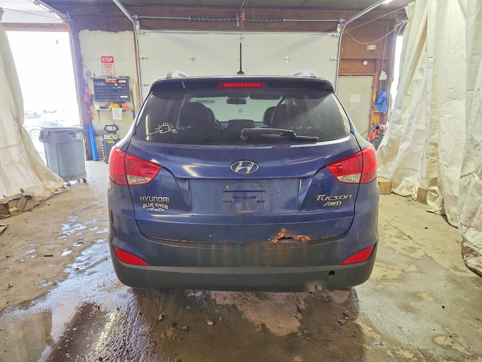 2011 Hyundai Tucson VIN KM8JUCAC8BU205401 COPART salvage auction — FRONT END, Pa - Cert Of Title, sold $950 on 2026-07-24 (photo 6)