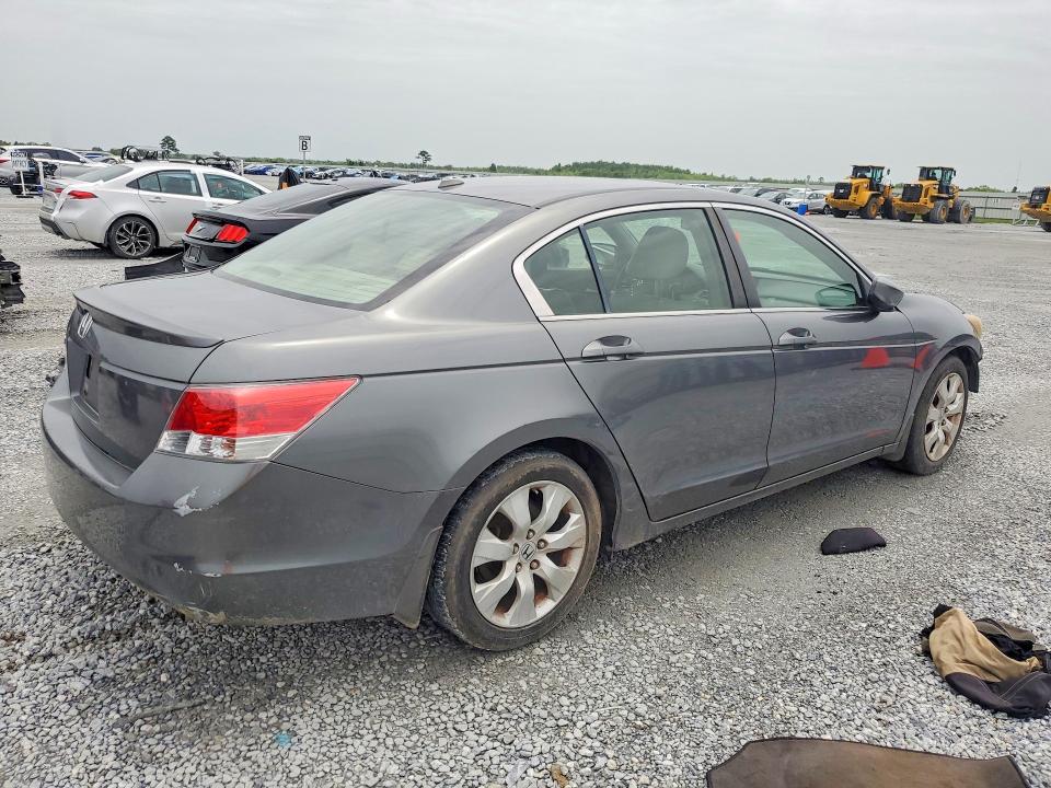 2008 Honda Accord VIN JHMCP26878C069956 COPART salvage auction — FRONT END, LA - CERTIFICATE OF TITLE, sold $325 on 2026-07-27 (photo 3)