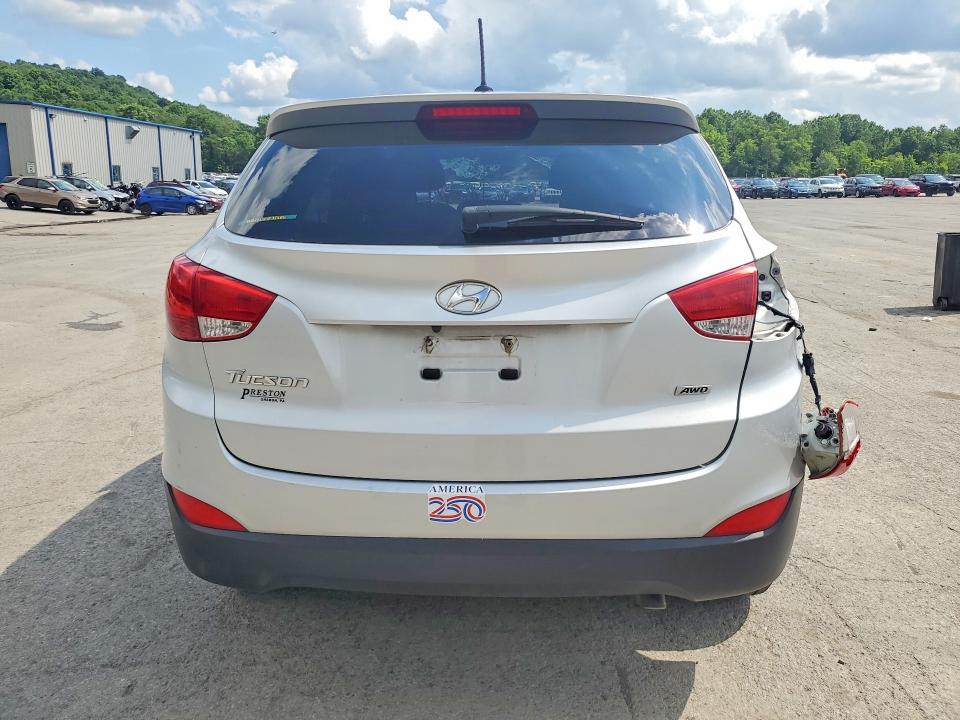 2014 Hyundai Tucson VIN KM8JTCAF7EU818921 COPART salvage auction — ROLLOVER, Pa - Certificate Of Salvage, sold $500 on 2026-07-23 (photo 6)
