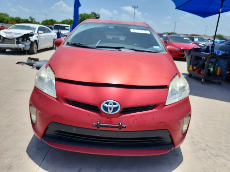 2012 Toyota Prius VIN JTDKN3DU3C1488853 COPART salvage auction — MINOR DENT/SCRATCHES, Tx - Certificate Of Title, sold $725 on 2026-07-30 (photo 5)