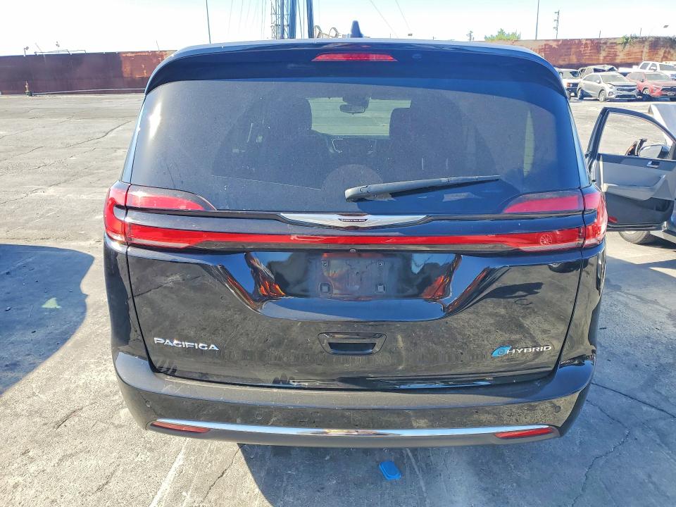 2024 Chrysler Pacifica VIN 2C4RC1S74RR150033 COPART salvage auction — SIDE, Ca - Salvage Certificate, sold $7,200 on 2026-08-21 (photo 6)