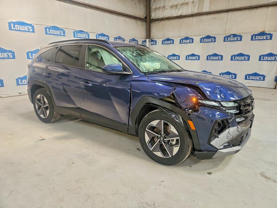 2026 Hyundai Tucson VIN 5NMJB3DE3TH632744 COPART salvage auction — MINOR DENT/SCRATCHES, FL - CERT OF TITLE SLVG REBUILDABLE, sold $150 on 2026-08-03 (photo 4)