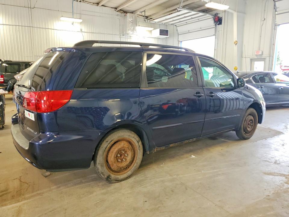 2006 Toyota Sienna VIN 5TDZA23C96S561941 COPART salvage auction — UNDERCARRIAGE, Mn - Certificate Of Title, sold $225 on 2026-07-28 (photo 3)