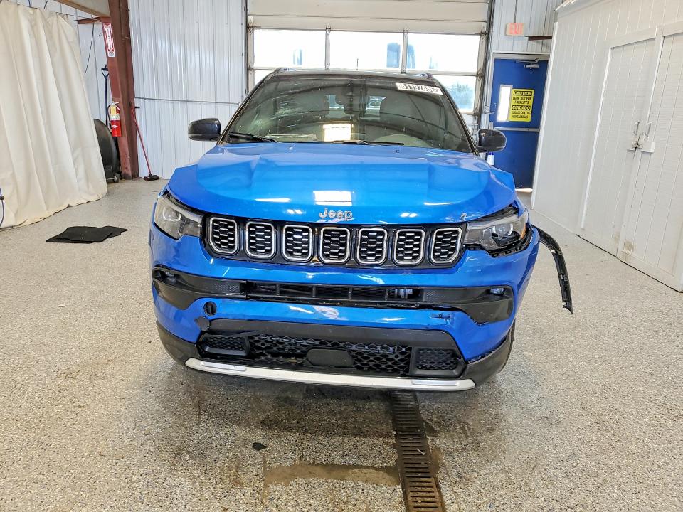 2025 Jeep Compass VIN 3C4NJDCNXST614240 COPART salvage auction — FRONT END, Mi - Certificate Of Title, sold $8,600 on 2026-07-27 (photo 5)