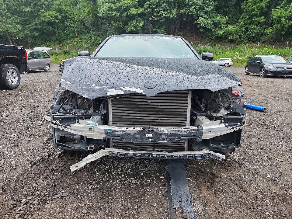 2018 BMW 5er VIN WBAJA7C51JWA72440 COPART salvage auction — FRONT END, NY - MV-907A SALVAGE CERTIFICATE, sold $1,900 on 2026-07-28 (photo 5)