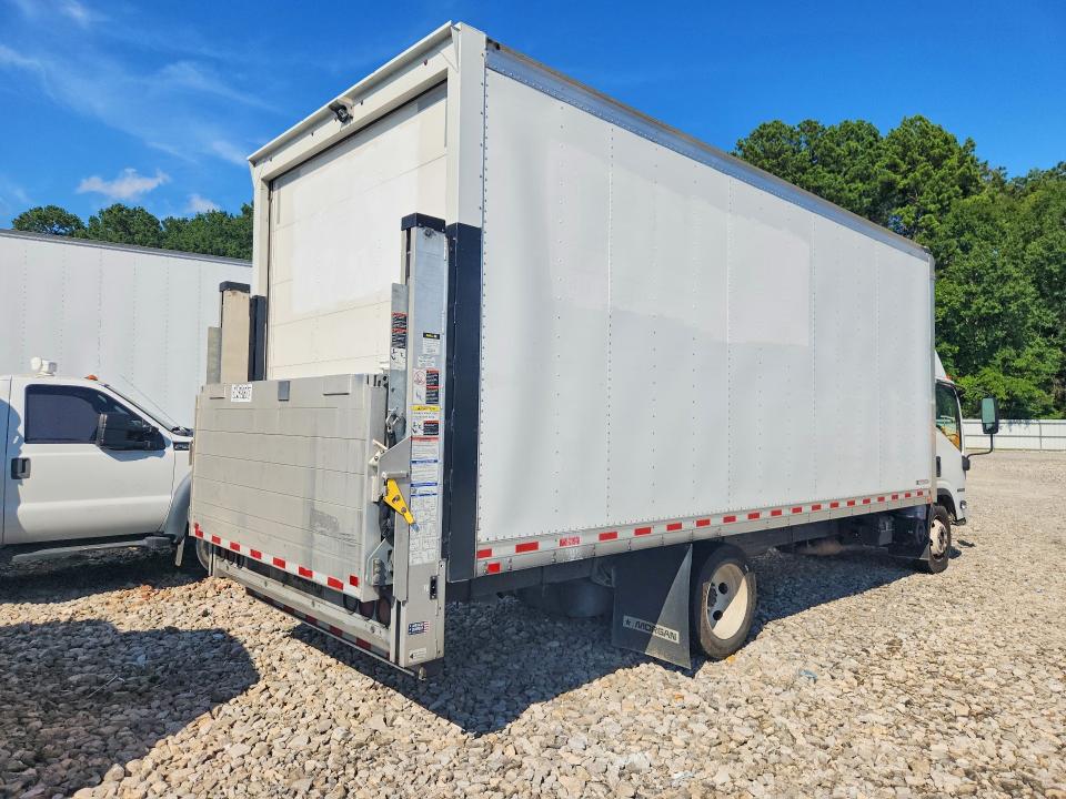 2022 Isuzu Npr hd VIN 54DC4W1D9NS202803 COPART salvage auction — NORMAL WEAR, MS - CERTIFICATE OF TITLE, sold $3,200 on 2026-07-14 (photo 3)