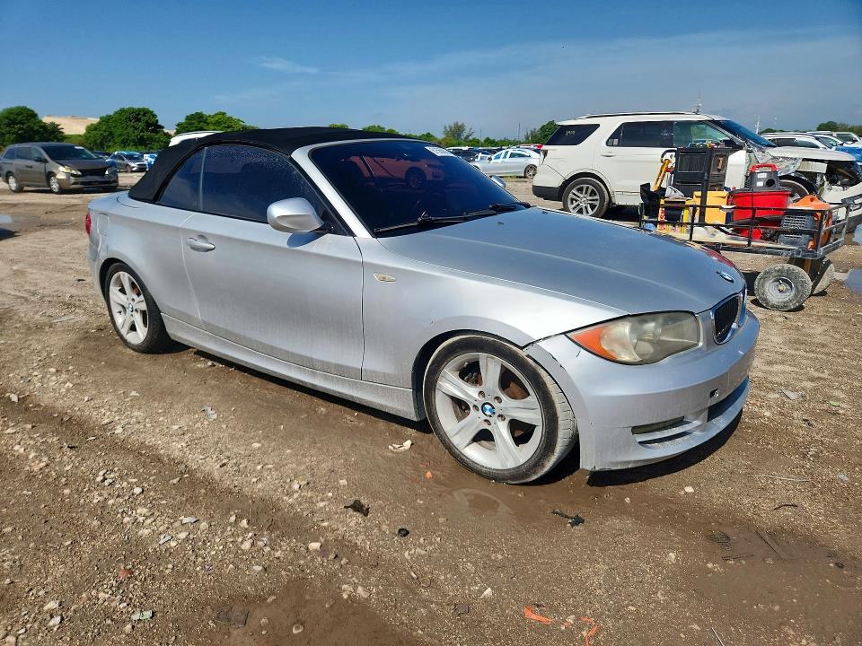2011 BMW 1 series VIN WBAUL7C50BVM78947 COPART salvage auction — FRONT END, FL - CERTIFICATE OF TITLE (P), sold $475 on 2026-07-30 (photo 4)