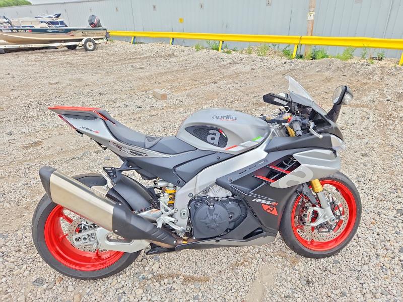 2024 Aprilia Rsv VIN ZD4KYUA08RS001135 — COPART salvage auction photo