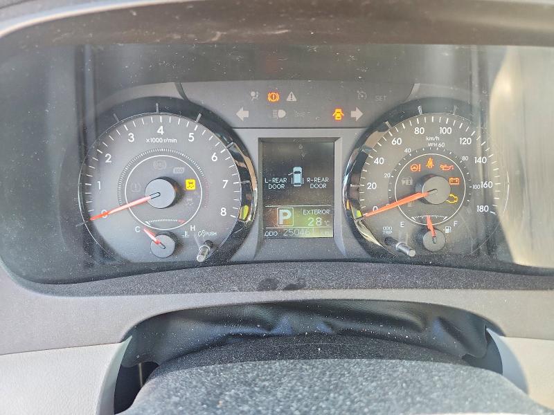 2015 Toyota Sienna VIN 5TDJK3DC8FS112409 COPART salvage auction — WATER/FLOOD, Ab - Bos - Nonrepairable, sold $500 on 2026-07-30 (photo 9)