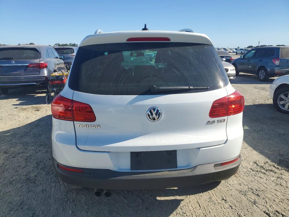 2014 Volkswagen Tiguan VIN WVGAV3AXXEW103879 COPART salvage auction — MECHANICAL, Ca - Dis/Dlr/Exp Only Clean Title, sold $15 on 2026-08-05 (photo 6)