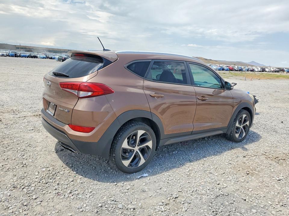 2016 Hyundai Tucson VIN KM8J33A20GU046729 COPART salvage auction — MINOR DENT/SCRATCHES, UT - CERTIFICATE OF TITLE, sold $3,700 on 2026-07-24 (photo 3)