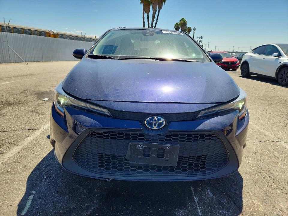 2022 Toyota Corolla VIN JTDEAMDE2NJ041523 COPART salvage auction — REAR END, CA - SALVAGE CERTIFICATE, sold $60 on 2026-07-21 (photo 5)