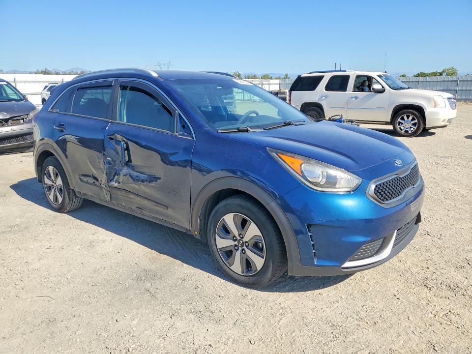 2018 Kia Niro VIN KNDCB3LC1J5206981 COPART salvage auction — SIDE, CA - SALVAGE CERTIFICATE, sold $1,950 on 2026-07-24 (photo 4)