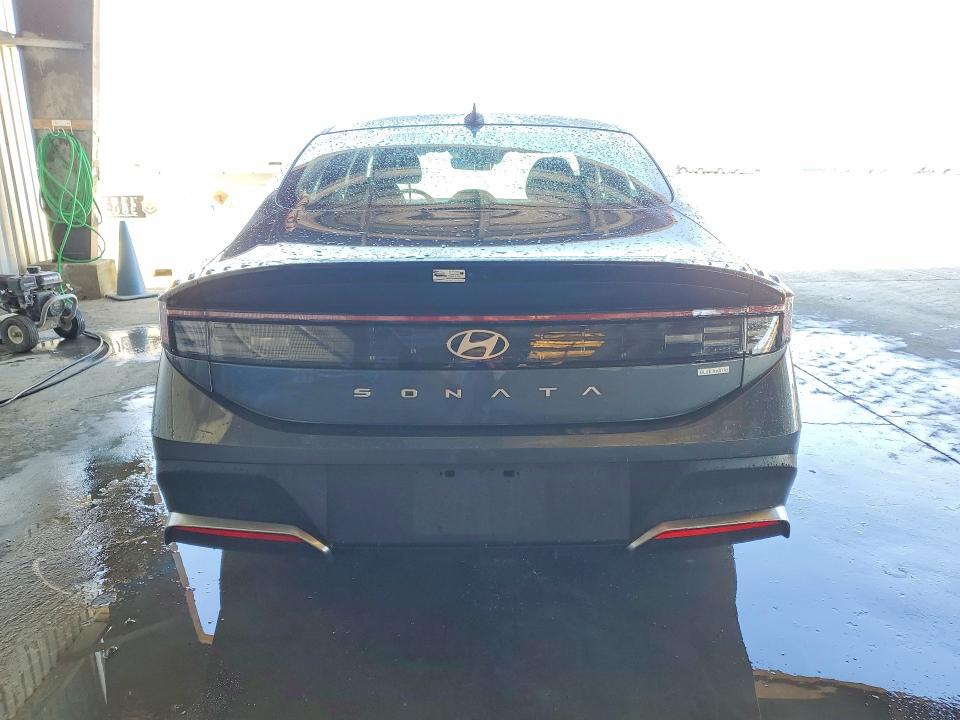 2026 Hyundai Sonata hybrid VIN KMHL24JJ0TA157558 COPART salvage auction — FRONT END, OR - CERTIFICATE OF TITLE (P), sold $11,000 on 2026-07-15 (photo 6)