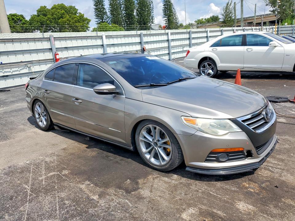 2009 Volkswagen Cc VIN WVWHL73C09E529280 COPART salvage auction — REAR END, Fl - Cert Of Title Slvg Rebuildable, sold $375 on 2026-08-10 (photo 4)