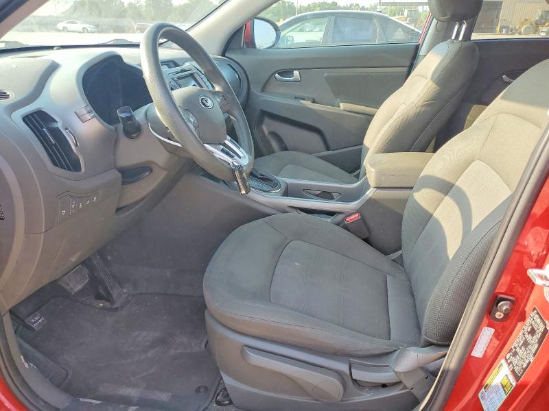 2013 Kia Sportage VIN KNDPBCA22D7361060 COPART salvage auction — NORMAL WEAR, Ks - Dealer Only Clean Title, sold $100 on 2026-07-28 (photo 7)