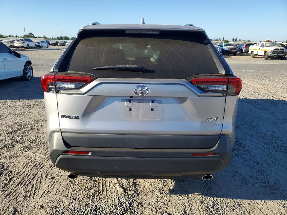 2019 Toyota Rav4 VIN 2T3C1RFV7KC020327 COPART salvage auction — FRONT END, Ca - Salvage Certificate, sold $8,000 on 2026-08-20 (photo 6)