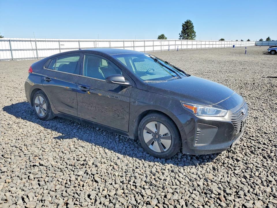 2019 Hyundai Ioniq VIN KMHC65LC8KU180642 COPART salvage auction — SIDE, WA - VEHICLE CERT OF OWNERSHIP-TITL, sold $700 on 2026-07-15 (photo 4)