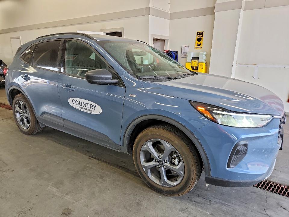 2025 Ford Escape VIN 1FMCU9MN6SUB07718 COPART salvage auction — FRONT END, Salvage Title, sold $10,700 on 2026-08-21 (photo 4)