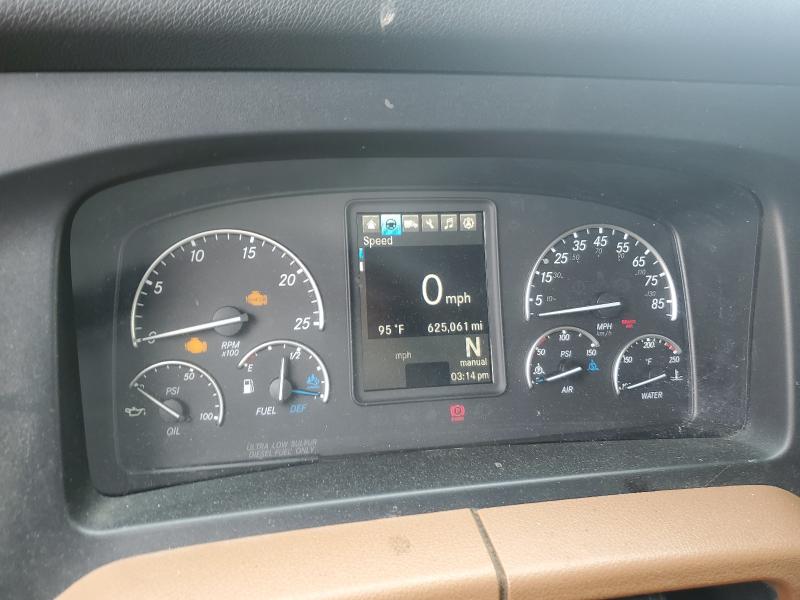 2019 Freightliner All other VIN 3AKJHHDR4KSKY1058 COPART salvage auction — MINOR DENT/SCRATCHES, NJ - CERTIFICATE OF TITLE, sold $11,000 on 2026-07-30 (photo 9)
