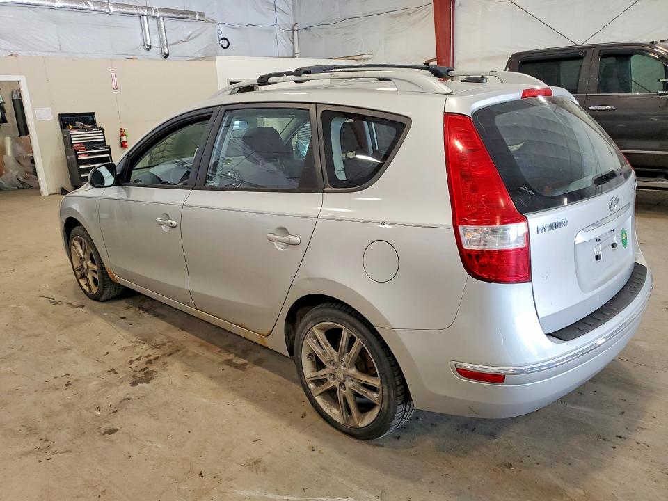 2011 Hyundai Elantra VIN KMHDC8AE6BU096547 COPART salvage auction — NORMAL WEAR, VT - CERTIFICATE OF TITLE, sold $200 on 2026-07-27 (photo 2)