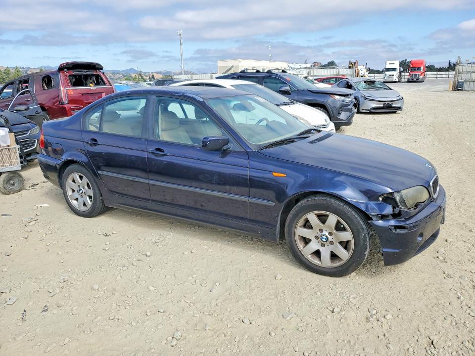 2002 BMW 3 series VIN WBAEV33472KL68736 COPART salvage auction — FRONT END, CA - DIS/DLR/EXP ONLY CLEAN TITLE, sold $225 on 2026-07-09 (photo 4)