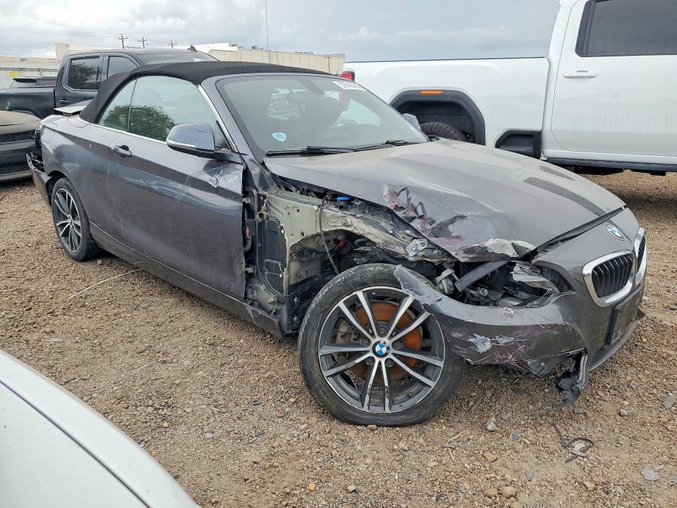 2018 BMW 2 series VIN WBA2M7C55JVD51729 COPART salvage auction — ALL OVER, Tx - Salvage Vehicle Title, sold $100 on 2026-07-29 (photo 4)