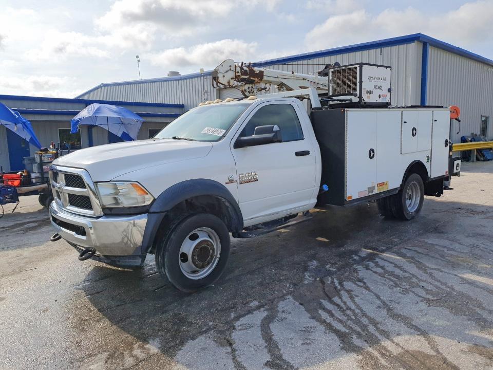 2015 Ram 5500 VIN 3C7WRNBL2FG607237 — COPART salvage auction photo
