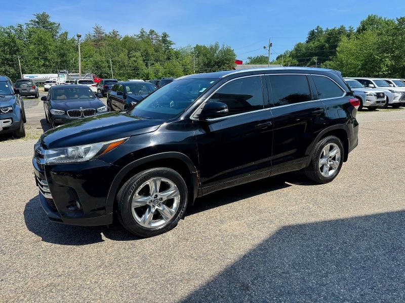 2017 Toyota Highlander VIN 5TDDZRFH9HS465555 COPART salvage auction — MINOR DENT/SCRATCHES, MA - CERTIFICATE OF TITLE (P), sold $1,500 on 2026-07-10 (photo 2)