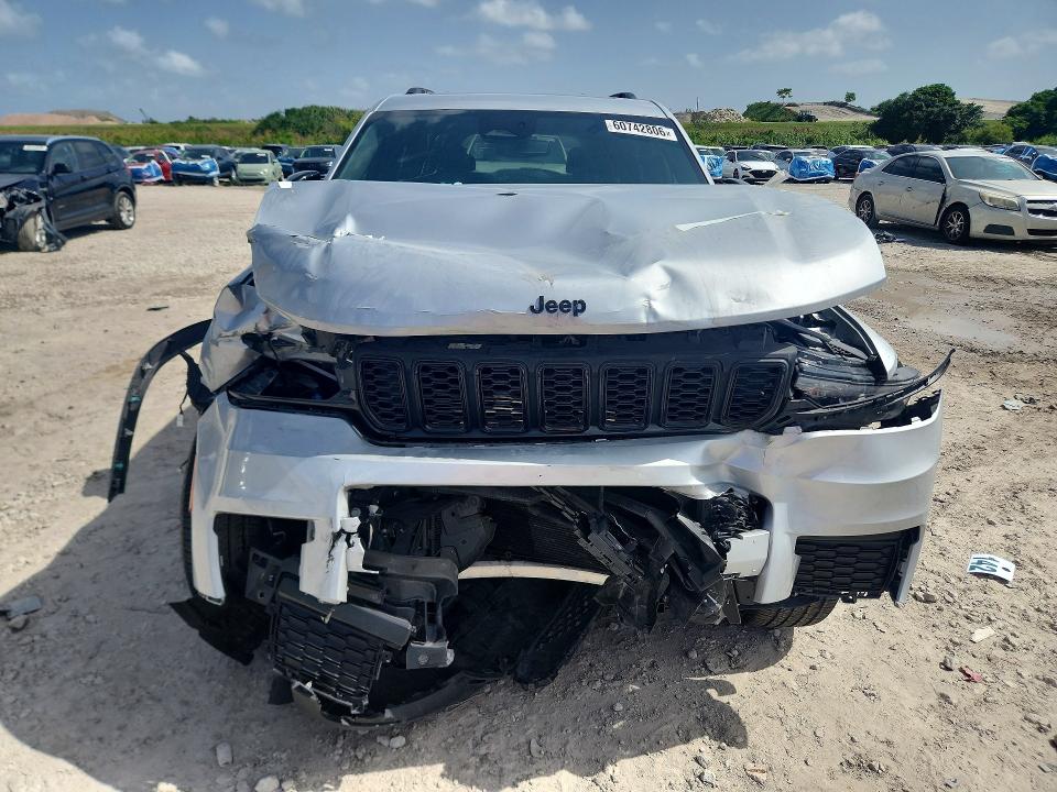 2023 Jeep Grand cherokee VIN 1C4RJKAG0P8842070 COPART salvage auction — FRONT END, Fl - Cert Of Title Slvg Rebuildable, sold $8,900 on 2026-07-30 (photo 5)