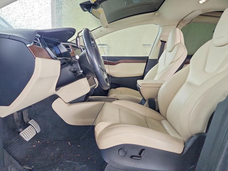 2018 Tesla Model x VIN 5YJXCDE44JF081127 COPART salvage auction — REAR END, Tx - Certificate Of Title, sold $7,700 on 2026-07-27 (photo 7)