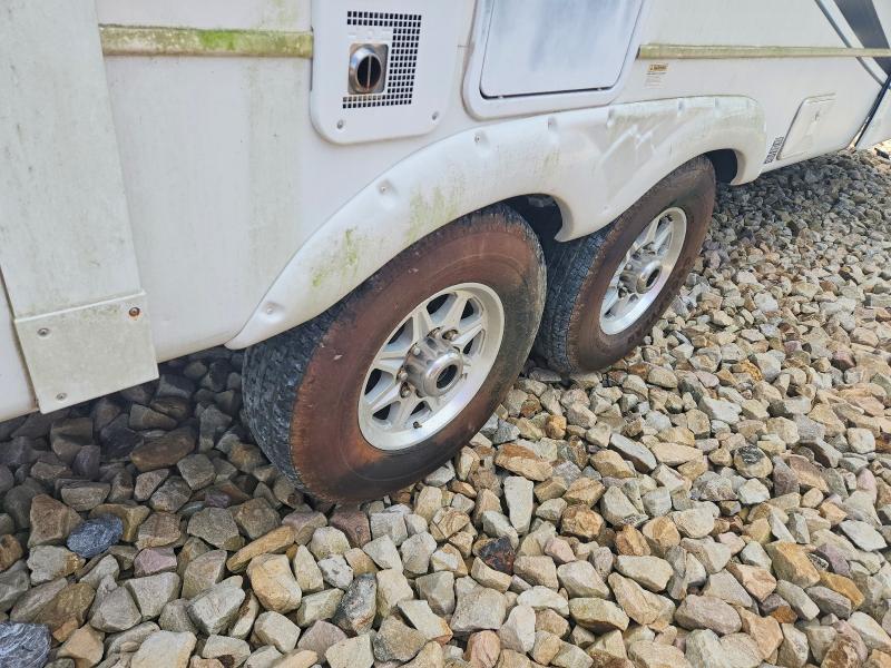 2012 Keystone Montana VIN 4YDF3752XC4700283 COPART salvage auction — UNDERCARRIAGE, PA - CERTIFICATE OF SALVAGE, sold $4,100 on 2026-07-30 (photo 7)