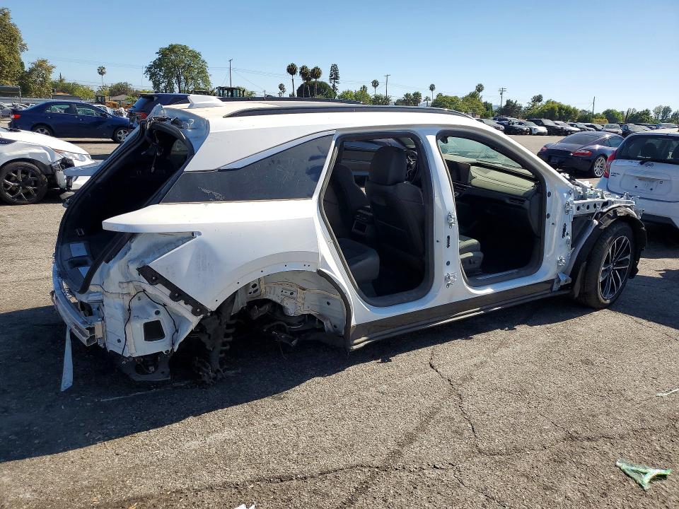 2024 Acura Zdx VIN 4W5KHNRL6RZ501403 COPART salvage auction — STRIPPED, Or - Dis/Dlr/Exp Only Salvage Title, sold $375 on 2026-07-31 (photo 3)