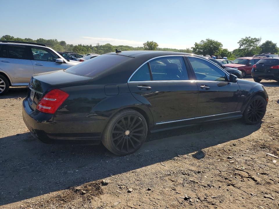 2011 Mercedes-benz S class VIN WDDNG9FBXBA387142 COPART salvage auction — UNDERCARRIAGE, MD - CERTIFICATE OF TITLE (P), sold $4,950 on 2026-08-10 (photo 3)