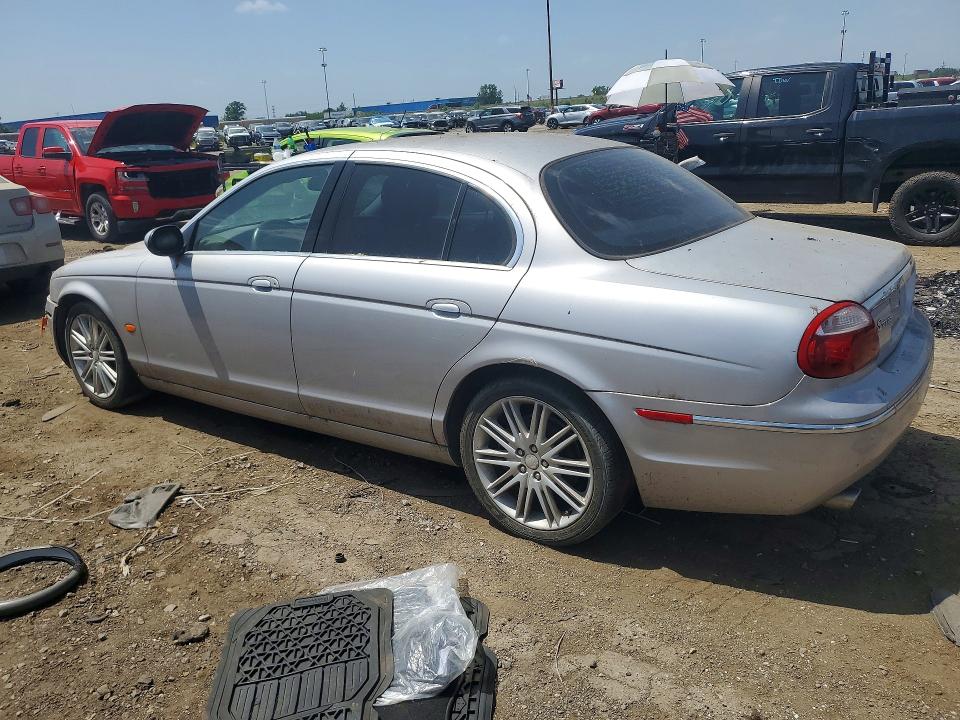 2005 Jaguar S type VIN SAJWA01T85FN18878 COPART salvage auction — MINOR DENT/SCRATCHES, Mi - Dealer Only Clean Title, sold $450 on 2026-07-10 (photo 2)