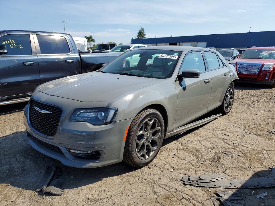 2018 Chrysler 300 VIN 2C3CCAGG1JH141643 COPART salvage auction — REAR END, Mi - Certificate Of Title, sold $7,400 on 2026-08-11 (photo 1)