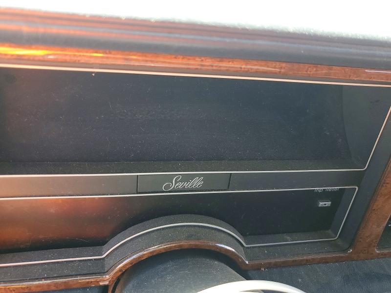 1990 Cadillac Seville VIN 1G6KS5333LU816447 COPART salvage auction — VANDALISM, Ca - Dis/Dlr/Exp Only Clean Title, sold $60 on 2026-07-23 (photo 9)