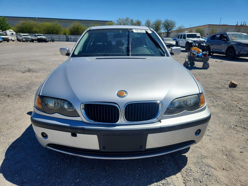 2003 BMW 3 series VIN WBAET37453NJ34952 COPART salvage auction — MINOR DENT/SCRATCHES, NV - CERTIFICATE OF TITLE (P), sold $725 on 2026-07-14 (photo 5)