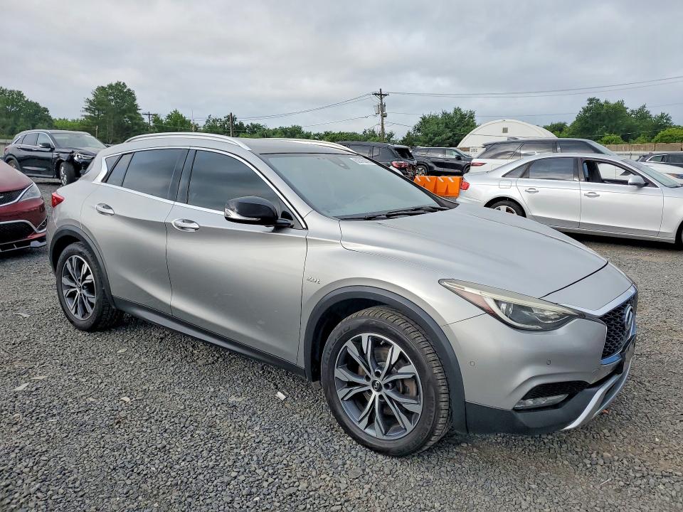 2017 Infiniti Qx30 VIN SJKCH5CR2HA016197 COPART salvage auction — FRONT END, MA - CERT OF TITLE-SALVAGE (P), sold $1,650 on 2026-07-28 (photo 4)