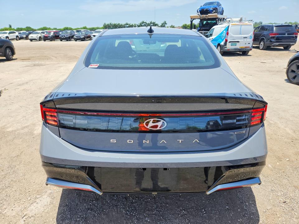 2024 Hyundai Sonata hybrid VIN KMHL34JJ5RA096052 COPART salvage auction — FRONT END, TN - CERTIFICATE OF TITLE, sold $9,600 on 2026-07-27 (photo 6)