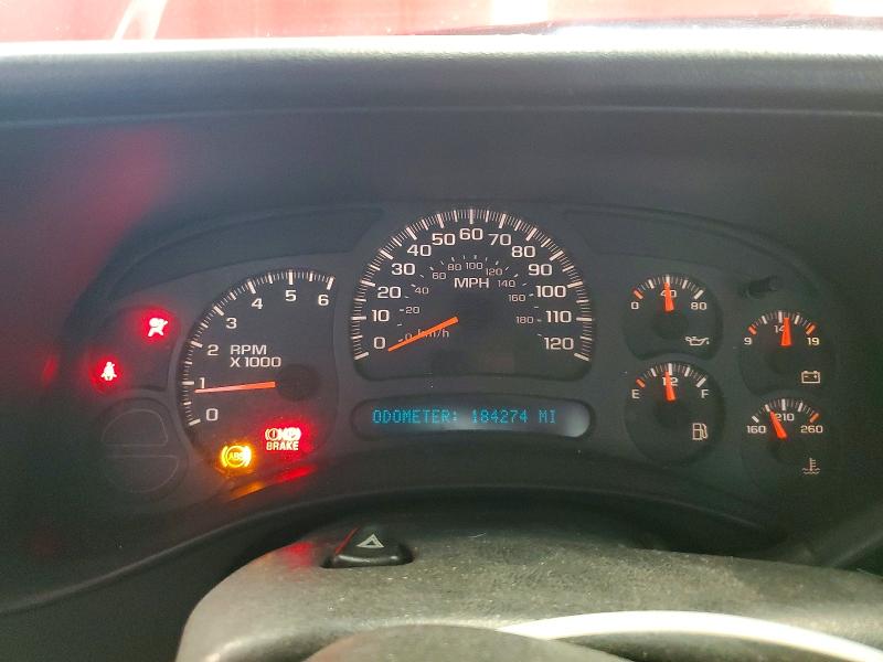 2003 Chevrolet Silverado 1500 VIN 1GCEC14XX3Z157786 COPART salvage auction — MINOR DENT/SCRATCHES, Pa - Cert Of Title, sold $425 on 2026-07-28 (photo 9)