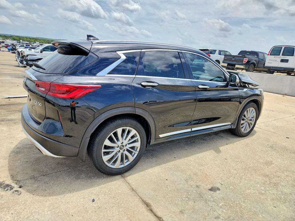 2023 Infiniti Qx50 VIN 3PCAJ5BAXPF124423 COPART salvage auction — FRONT END, Tx - Salvage Vehicle Title, sold $7,500 on 2026-09-17 (photo 3)