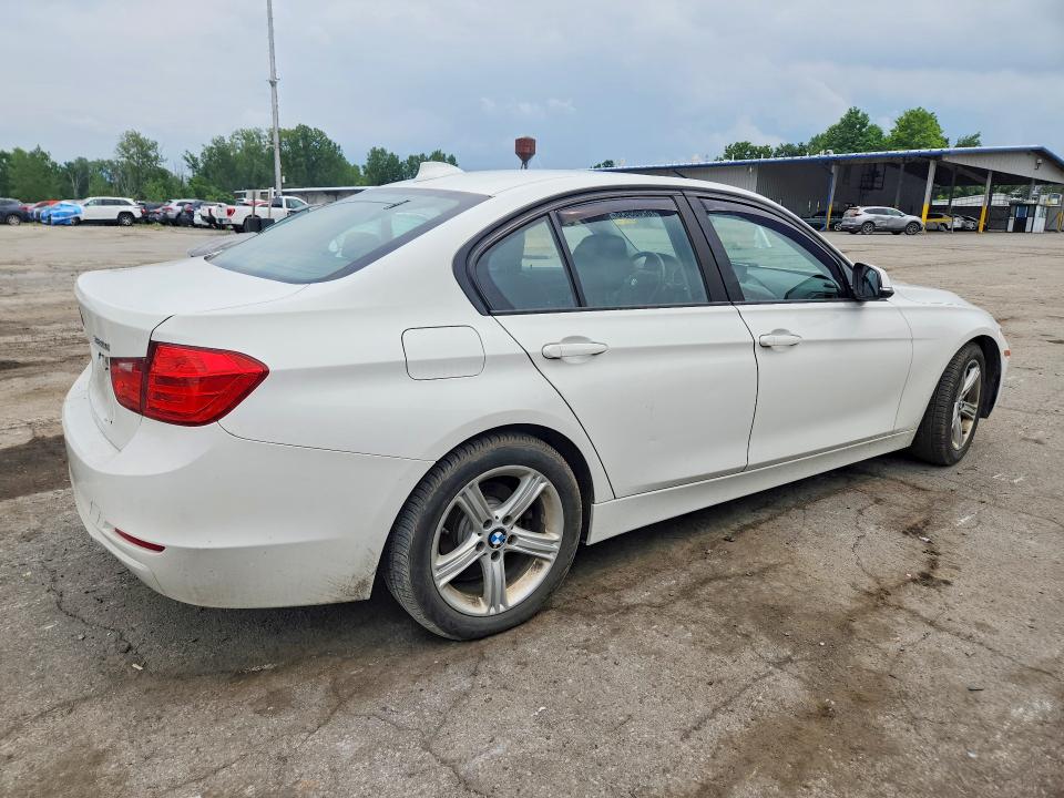 2015 BMW 3er VIN WBA3C3G50FNS75688 COPART salvage auction — SIDE, Ny - Mv-907A Salvage Certificate, sold $850 on 2026-08-13 (photo 3)