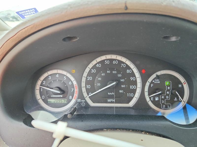 2008 Toyota Sienna VIN 5TDZK23C88S214651 COPART salvage auction — NORMAL WEAR, Tx - Certificate Of Title, sold $1,550 on 2026-07-25 (photo 9)