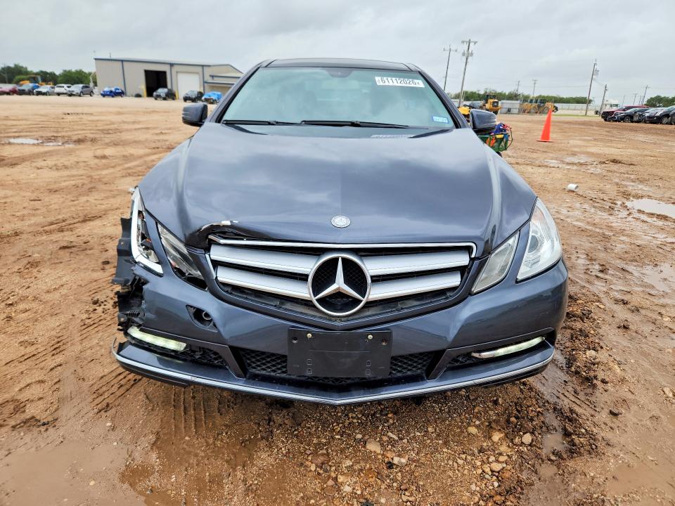 2012 Mercedes-benz E-klasse VIN WDDKJ5KB0CF175065 COPART salvage auction — FRONT END, TX - SALVAGE VEHICLE TITLE, sold $550 on 2026-07-30 (photo 5)