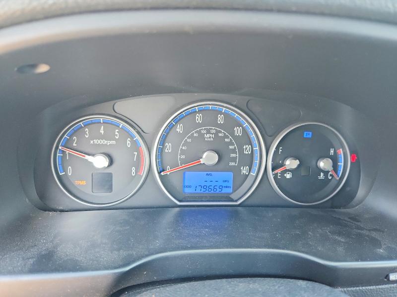 2008 Hyundai Santa fe VIN 5NMSH73E78H176945 COPART salvage auction — MECHANICAL, CA - DIS/DLR/EXP ONLY CLEAN TITLE, sold $375 on 2026-07-09 (photo 9)